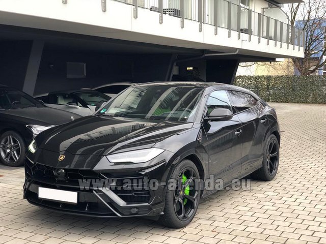 Rental Lamborghini Urus Black in Courchevel